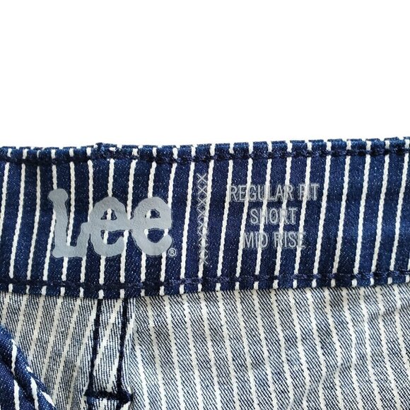 LEE DARK BLUE MIDRISE SHORTS SIZE 20 - Picture 5 of 8